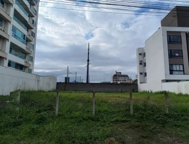 Amplo Terreno No Centro De Camboriú