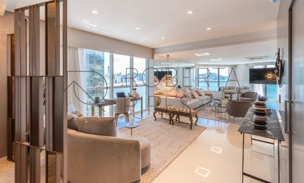 Apartamento quadra mar em Balneário Camboriú – foto 2