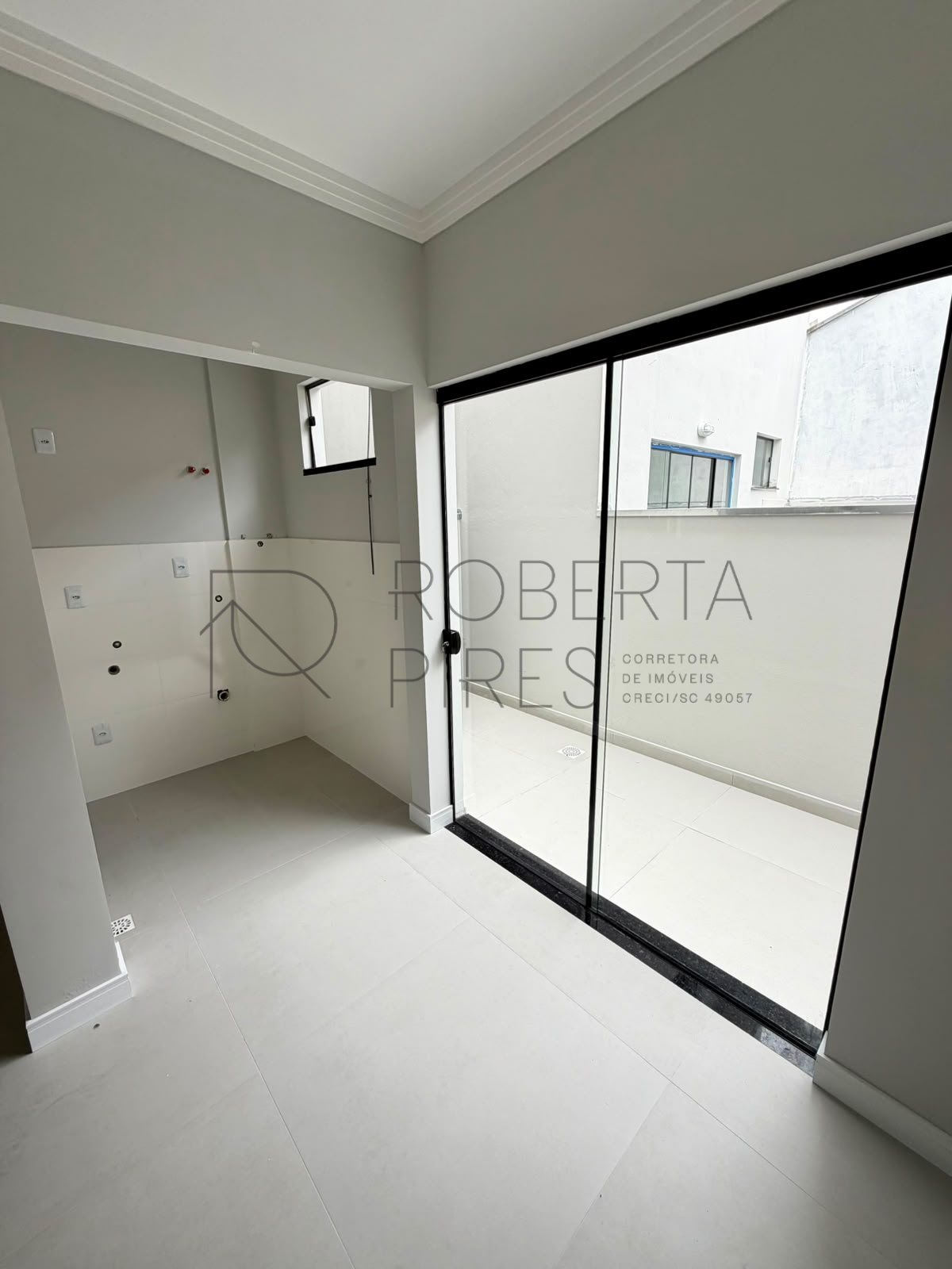 Sobrado novo à venda - 2 suítes - Bairro Rio pequeno – foto 2