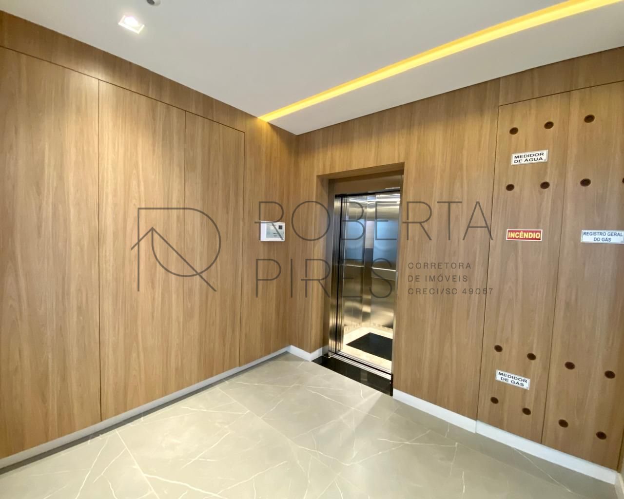 Amplo Apartamento no bairro Areias com suíte – foto 2