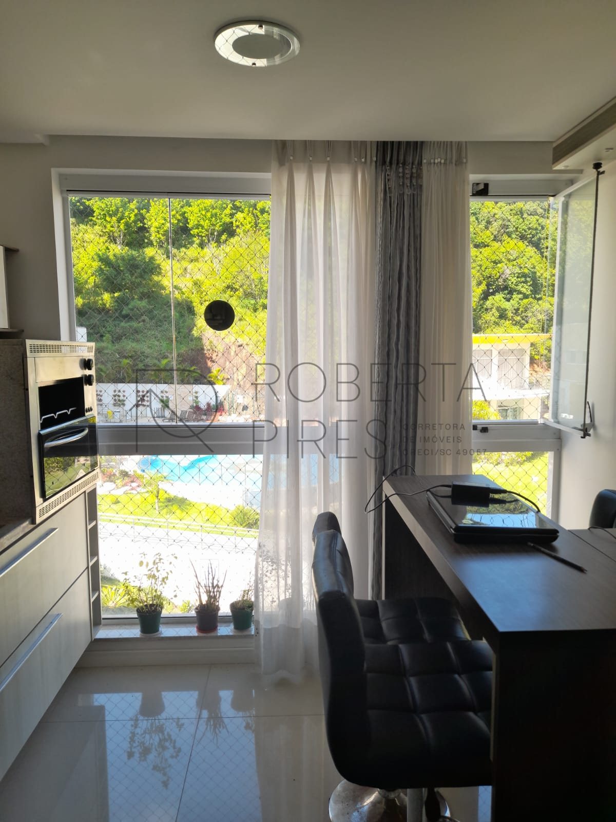 Apartamento mobiliado com cozinha planejada e móveis – foto 5
