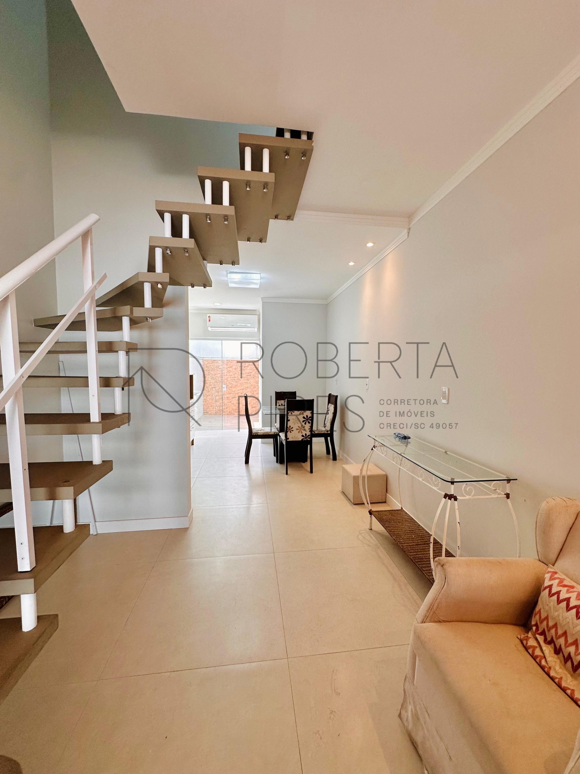 Sobrado Semi Mobiliado à Venda – Rio Pequeno – foto 4