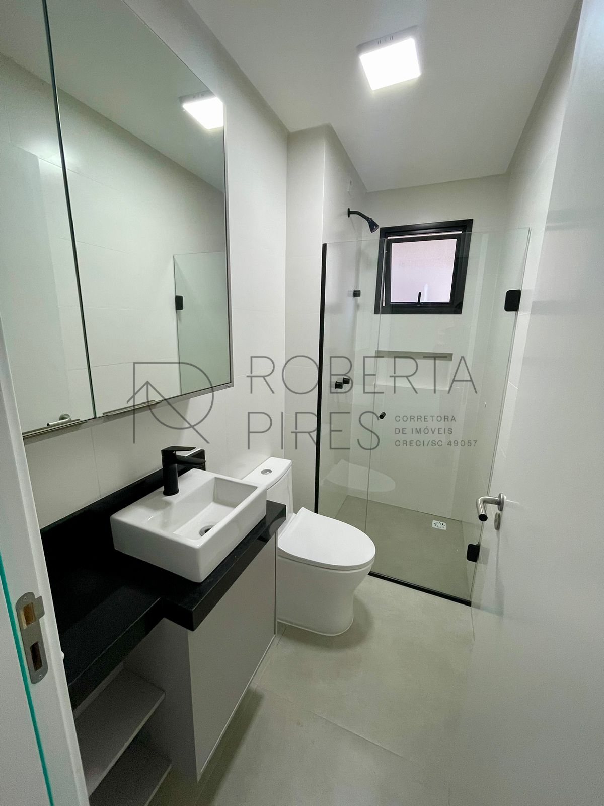 Apartamento com 2 suítes mobiliado – foto 3