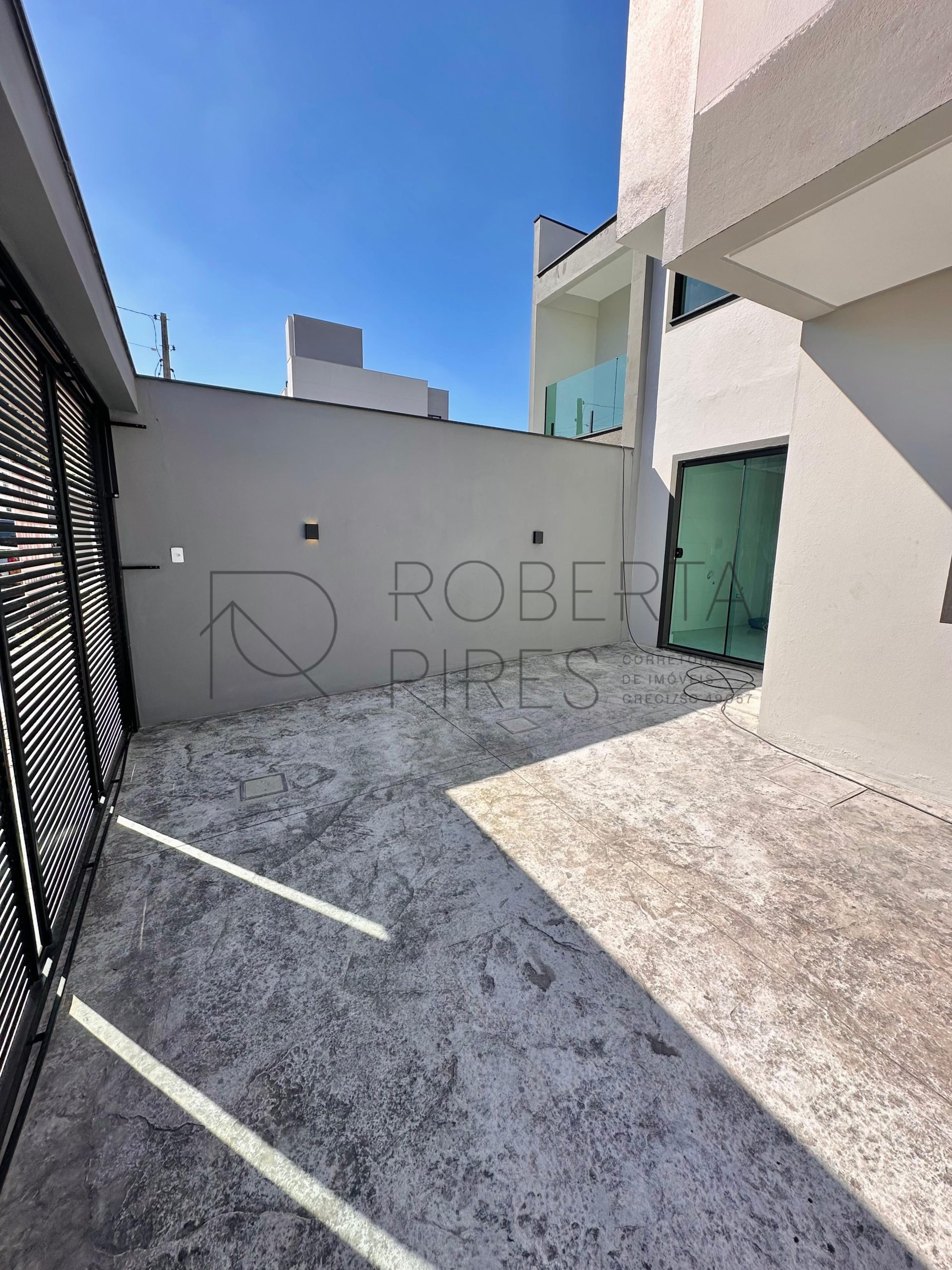 Sobrado de Alto Padrão com piscina – foto 5