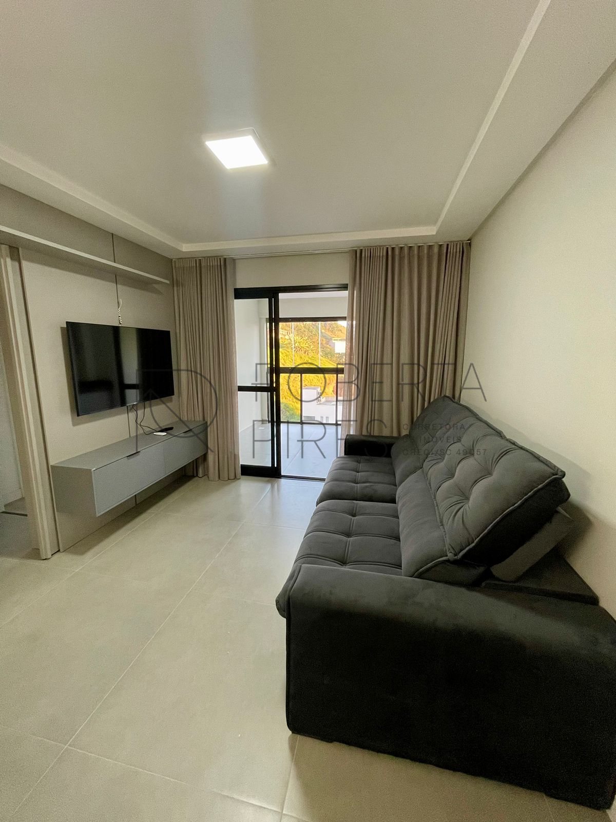 Apartamento com 2 suítes mobiliado – foto 2