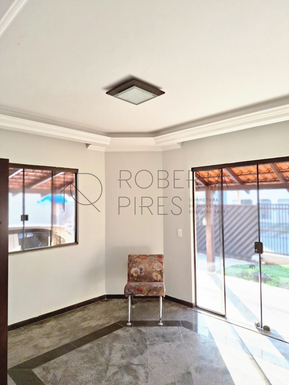 Linda casa com piscina, Centro – foto 2