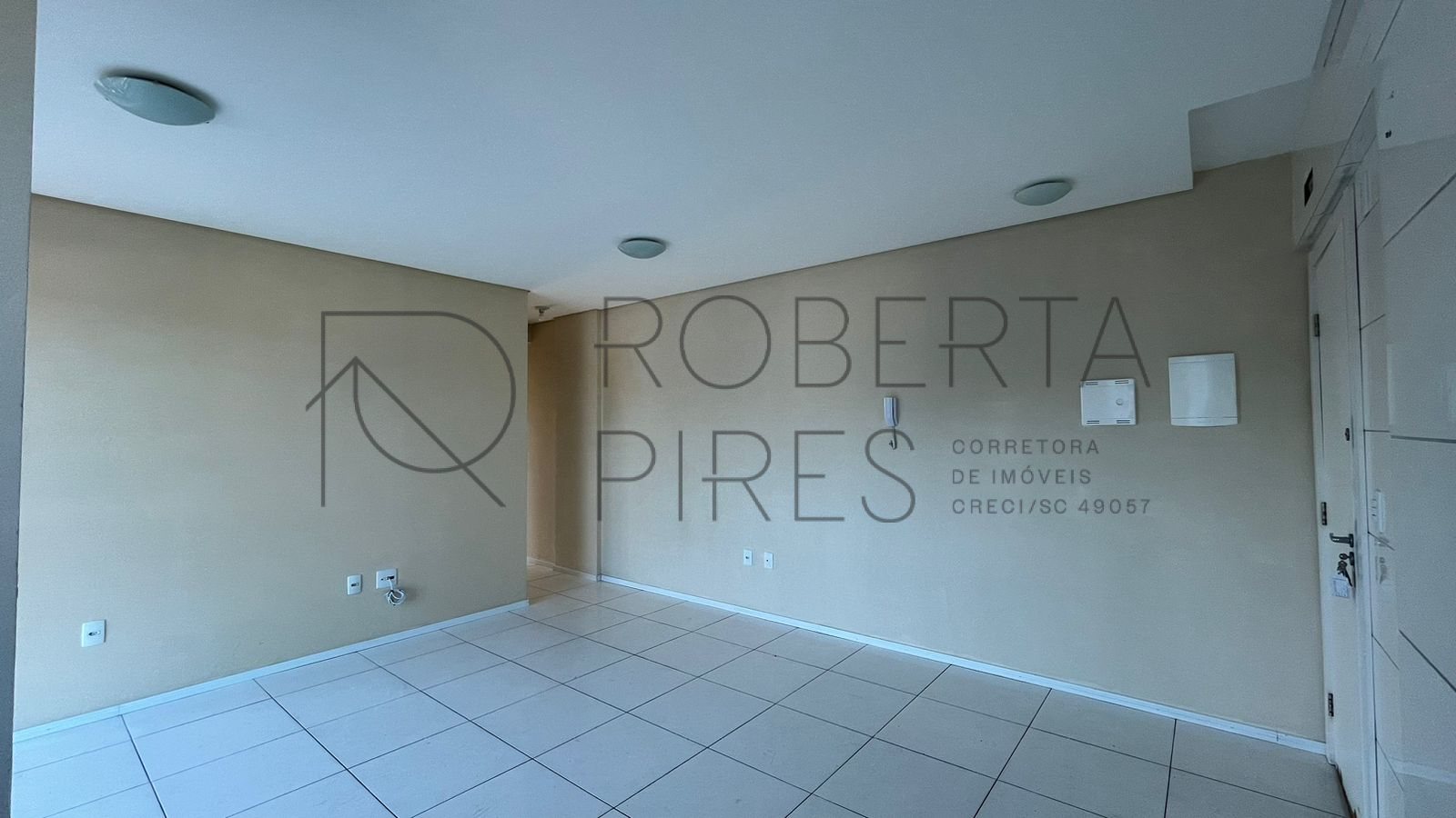 Apartamento no Centro de Camboriú - 2 Dormitórios – foto 2