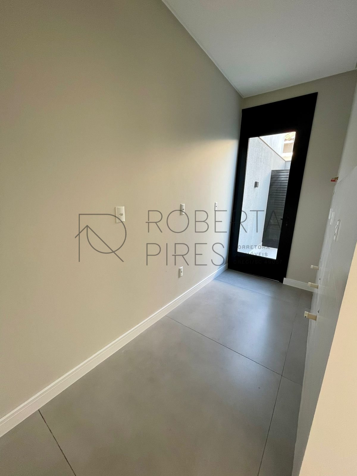Amplo Sobrado Novo com piscina – foto 2
