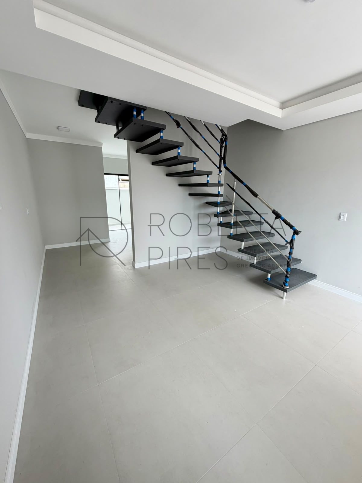 Sobrado novo à venda Rio Pequeno 2 suítes – foto 2