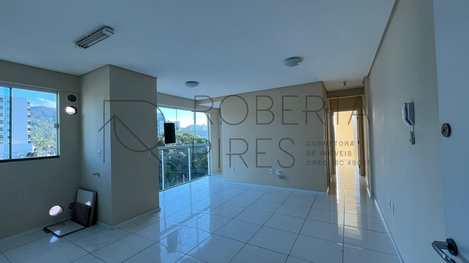 Apartamento no Centro de Camboriú - 2 Dormitórios – foto 4