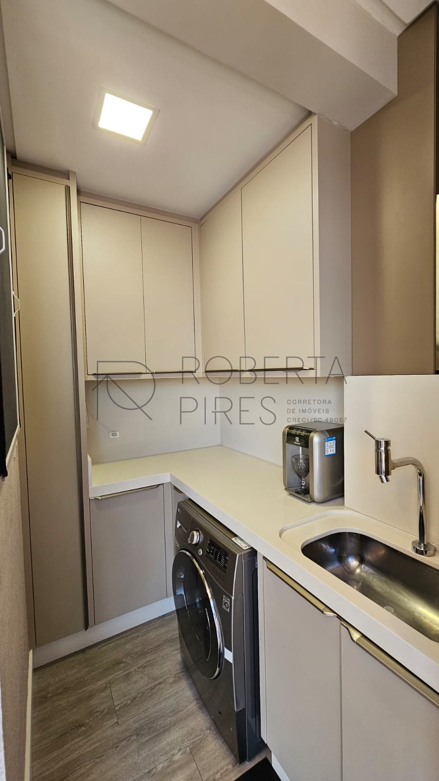 Apartamento à venda em Camboriú - semi mobiliado – foto 2