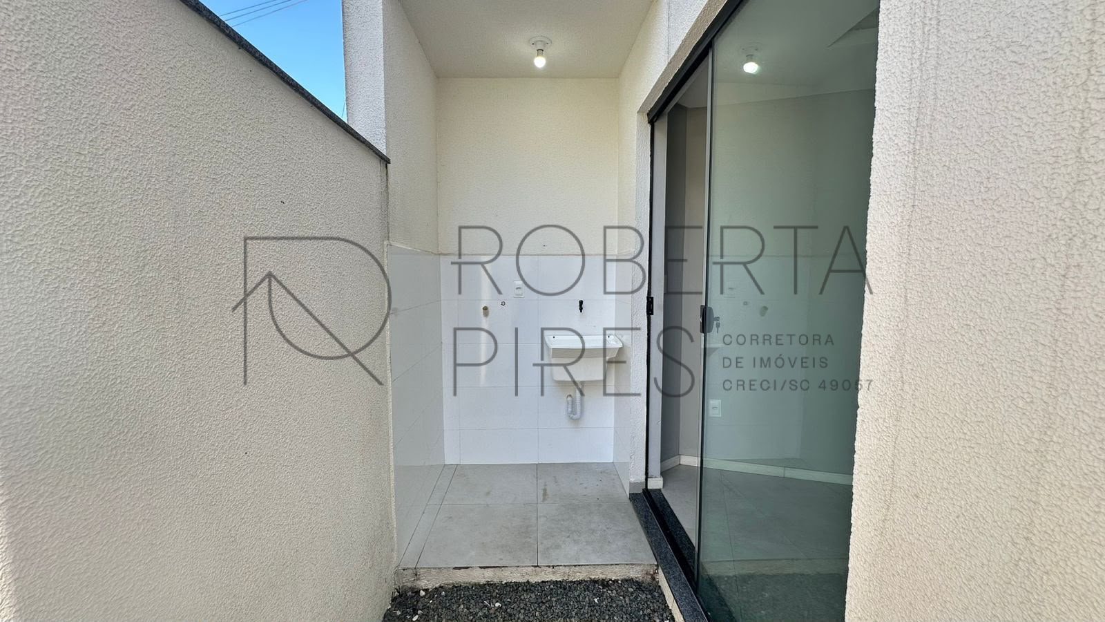 Triplex em condomínio fechado – foto 4