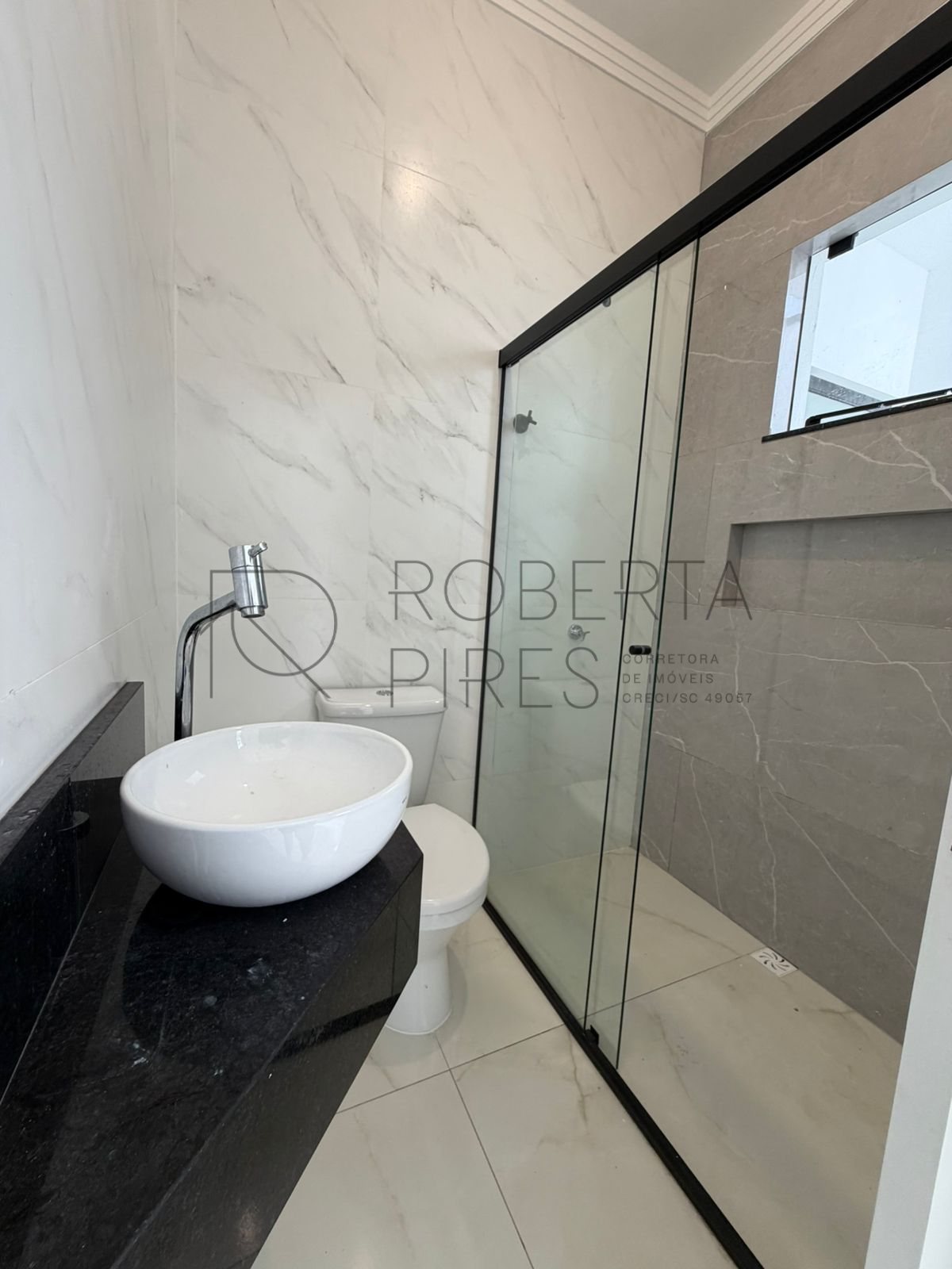 CASA TÉRREA À VENDA EM CAMBORIÚ – foto 5