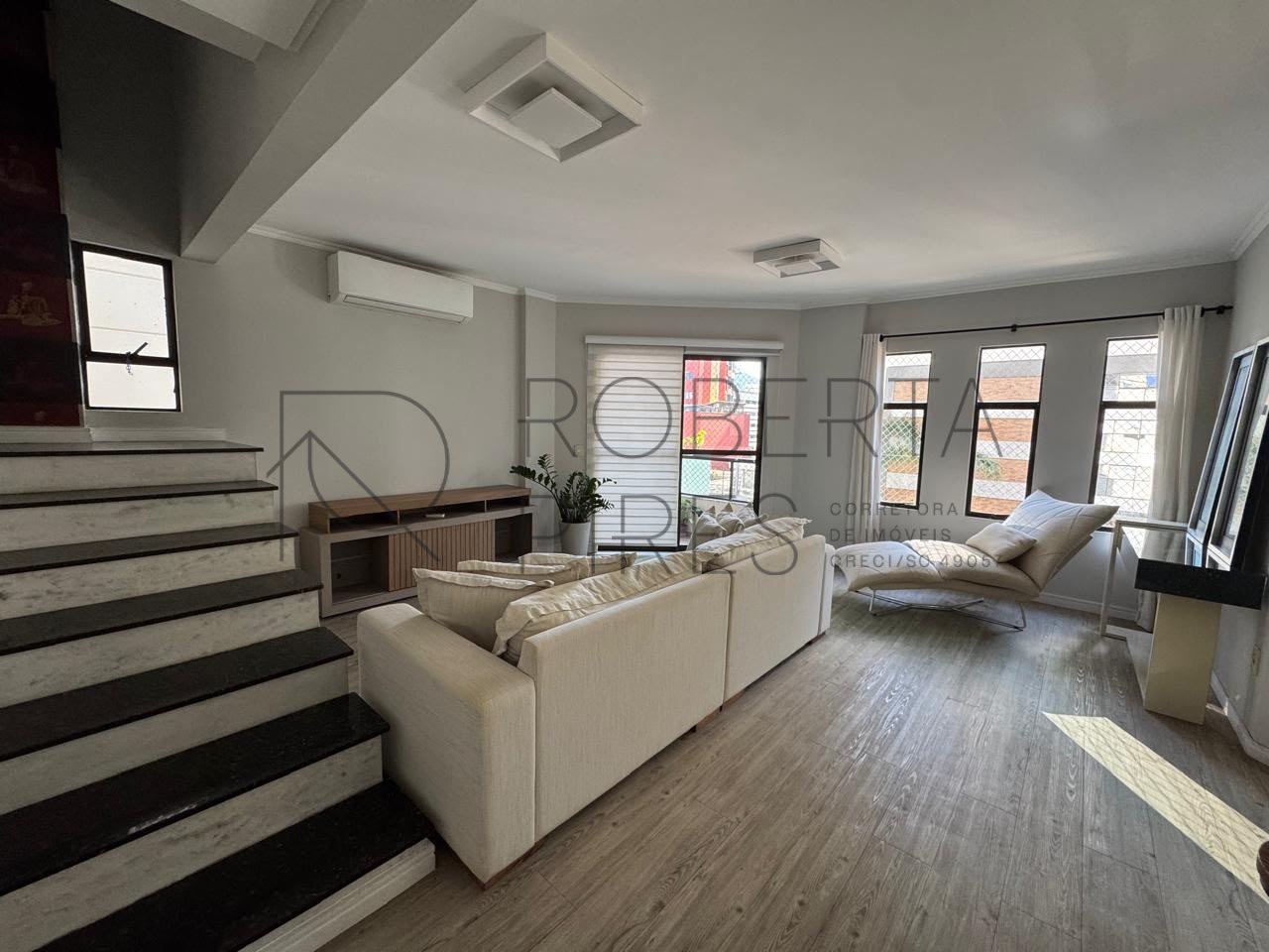 COBERTURA TRIPLEX Centro de Balneário Camboriú – foto 8