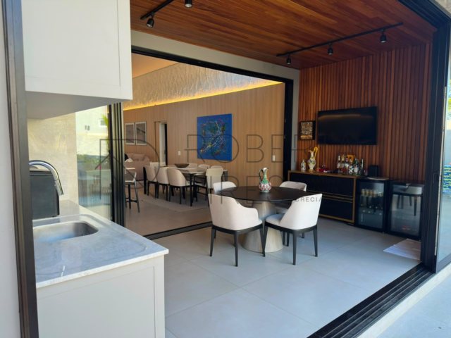 Casa 3 Suítes – Centro, Camboriú
