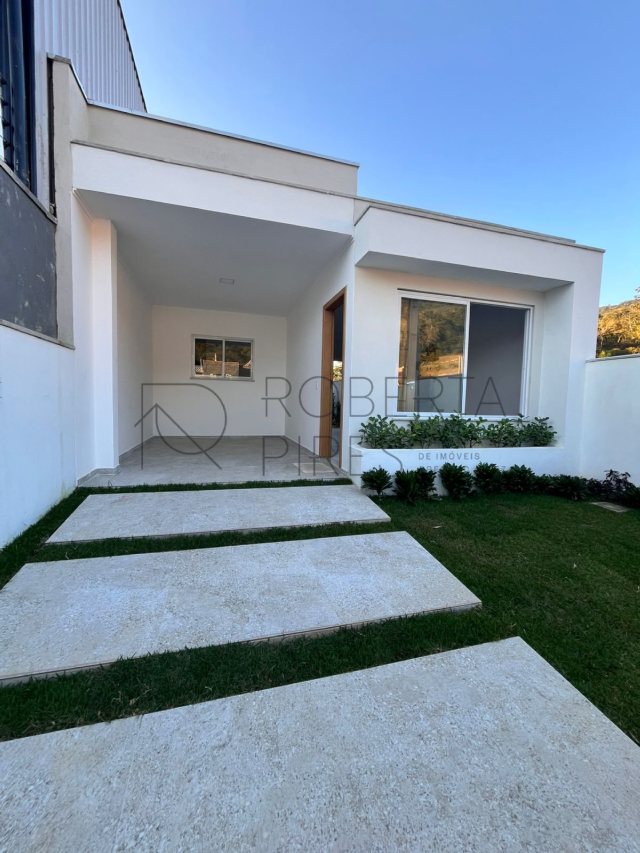 Sobrado 3 Quartos (1 suíte) – Rio Pequeno, Camboriú