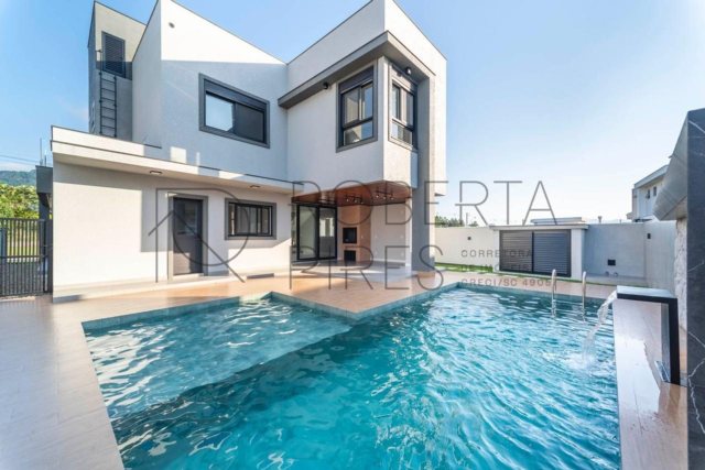 Casa 4 Suítes – Areias, Camboriú