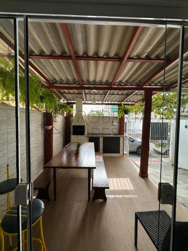 Casa 2 Quartos – Areias, Camboriú