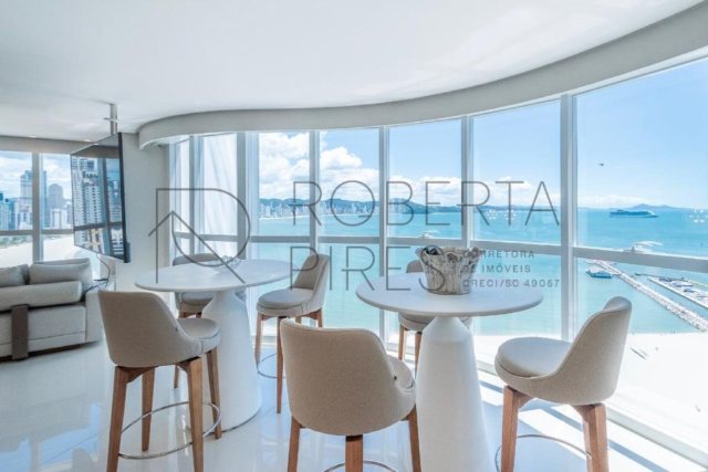 Apartamento 4 Suítes – Centro, Balneário Camboriú