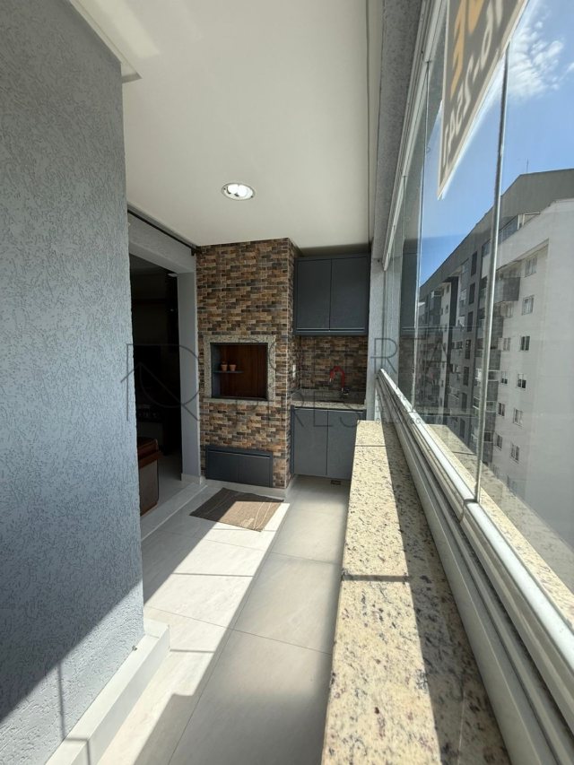 Apartamento 2 Quartos (1 suíte) – Tabuleiro, Camboriú