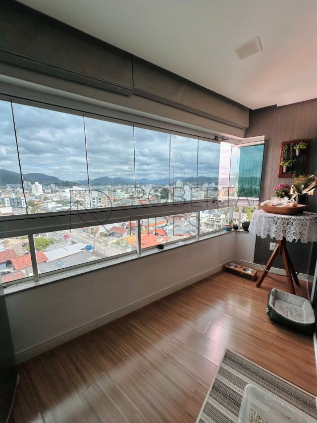 Apartamento 2 Quartos (1 suíte) – Centro, Camboriú