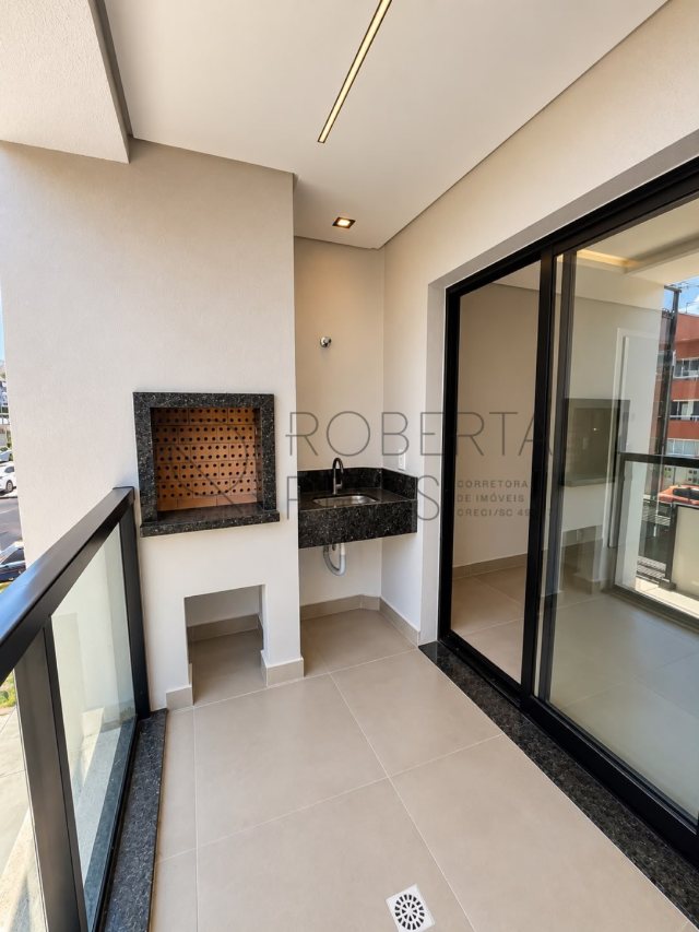 Apartamento 3 Quartos (1 suíte) – Rio Pequeno, Camboriú
